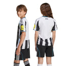 NEWCASTLE UNITED I 25/26 CONJUNTO INFANTIL